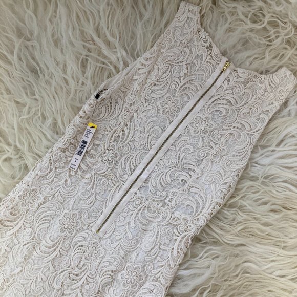 Alice + Olivia Ingrid Sleeveless A-Line Dress - Picture 12 of 16